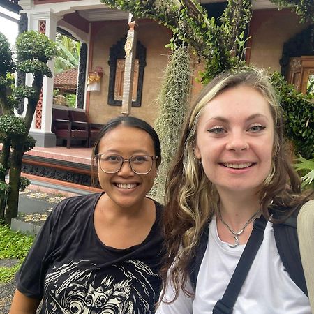Raditya Homestay Mambat 外观 照片