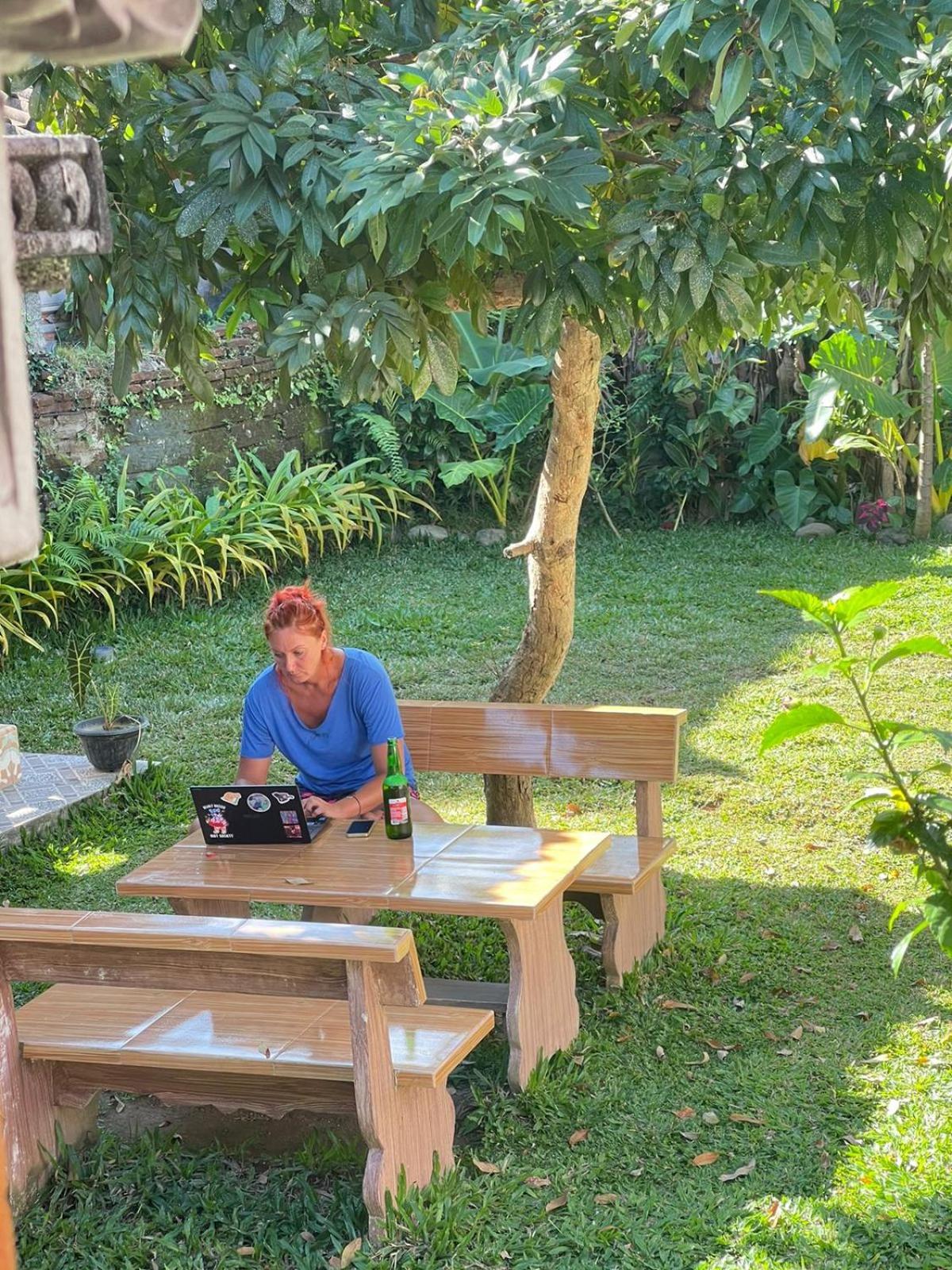 Raditya Homestay Mambat 外观 照片